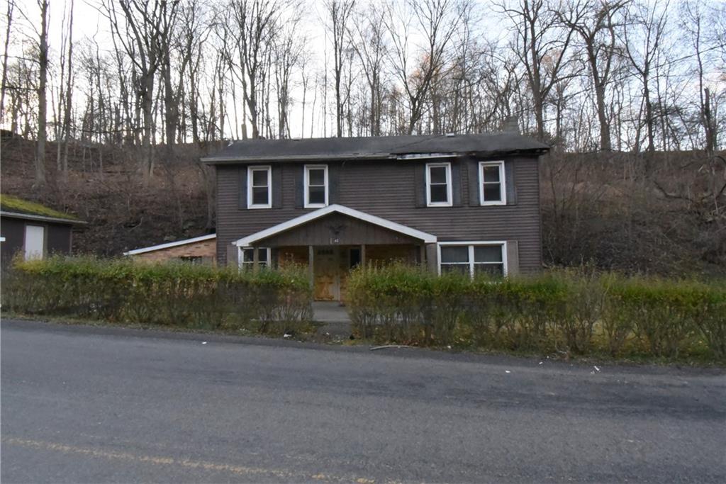 40 Mawhinney Road Cecil, PA 15321 - Photo 2 of 10