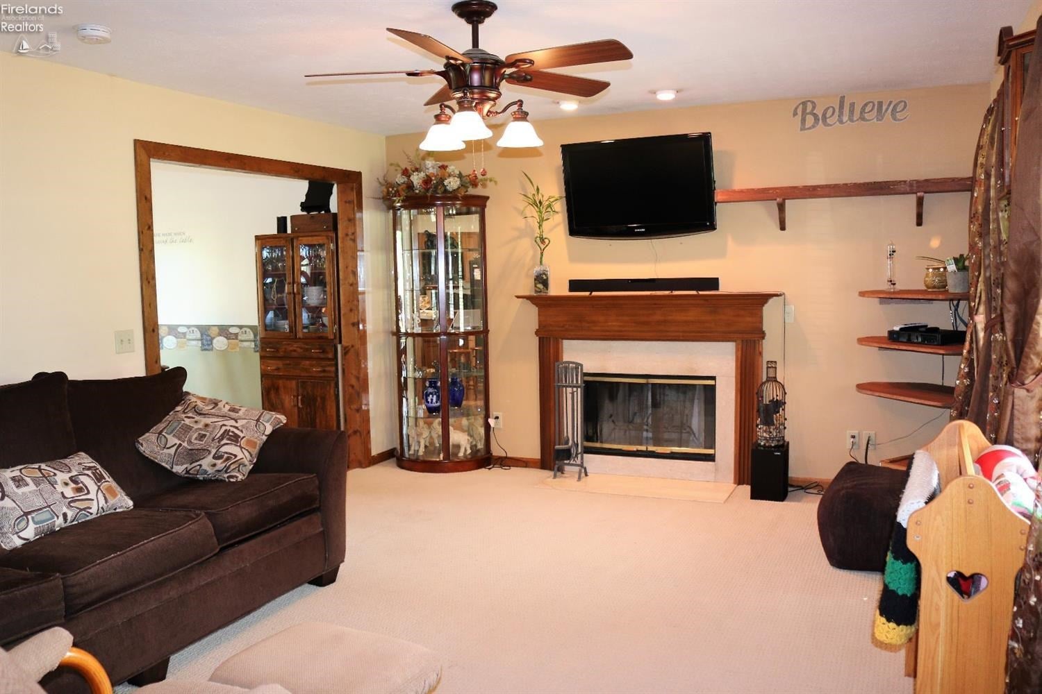 11503 Darrow Road Vermilion, OH 44089 - Photo 3 of 10 Gallery Image 3