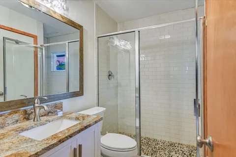 $1,195,000 | 300 Deer Lake Estates, Wimberley, TX 78676