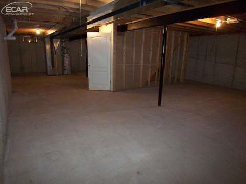 5064 Elms Road Flushing, MI 48433 - Photo 21 of 28 20441971-20.JPG