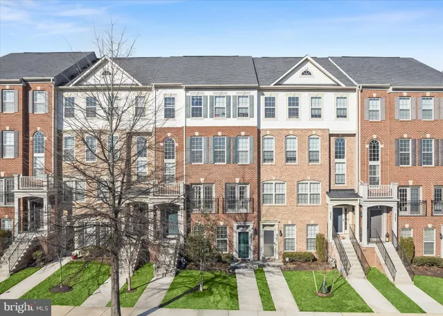 $400,000 | 2549 Campus Way North, Unit 58, Lanham, MD 20706