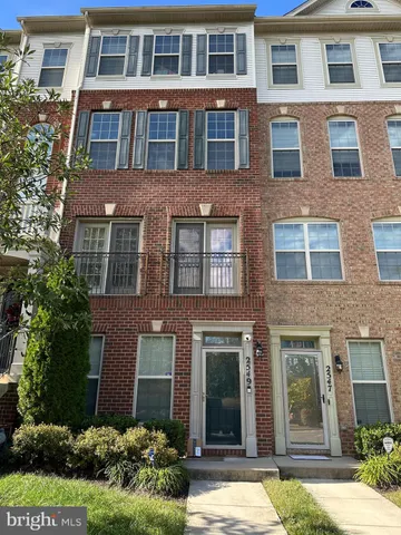 $400,000 | 2549 Campus Way North, Unit 58, Lanham, MD 20706