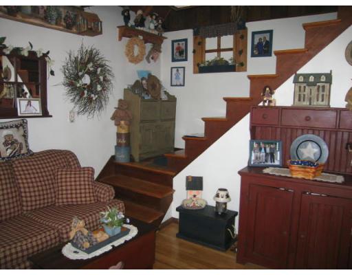 11 Ferncroft Road Leicester, MA 01524 - Photo 11 of 21 Gallery Image 11