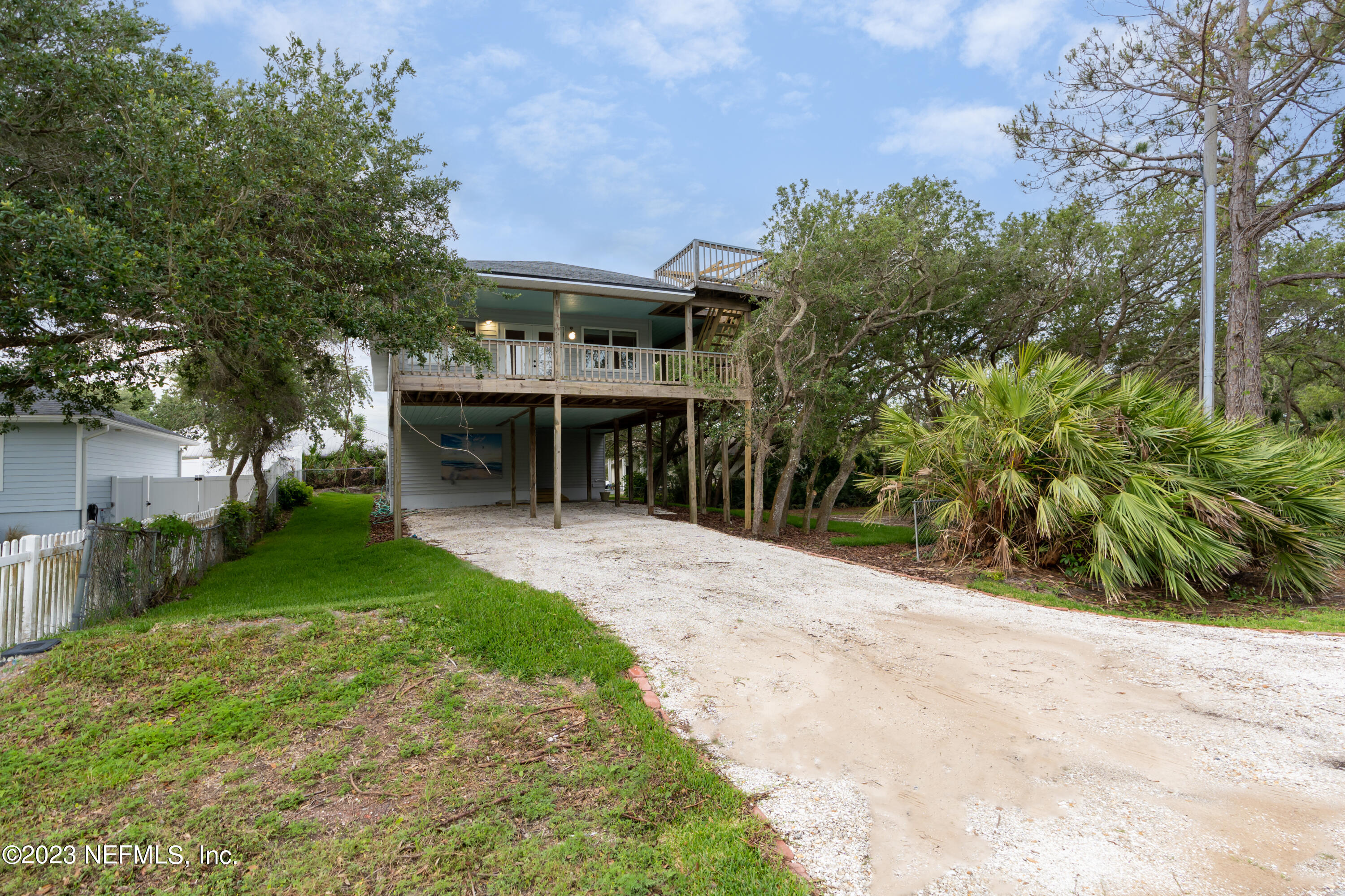 313 Fifteenth Street St. Augustine, FL 32084 - Photo 1 of 48 313