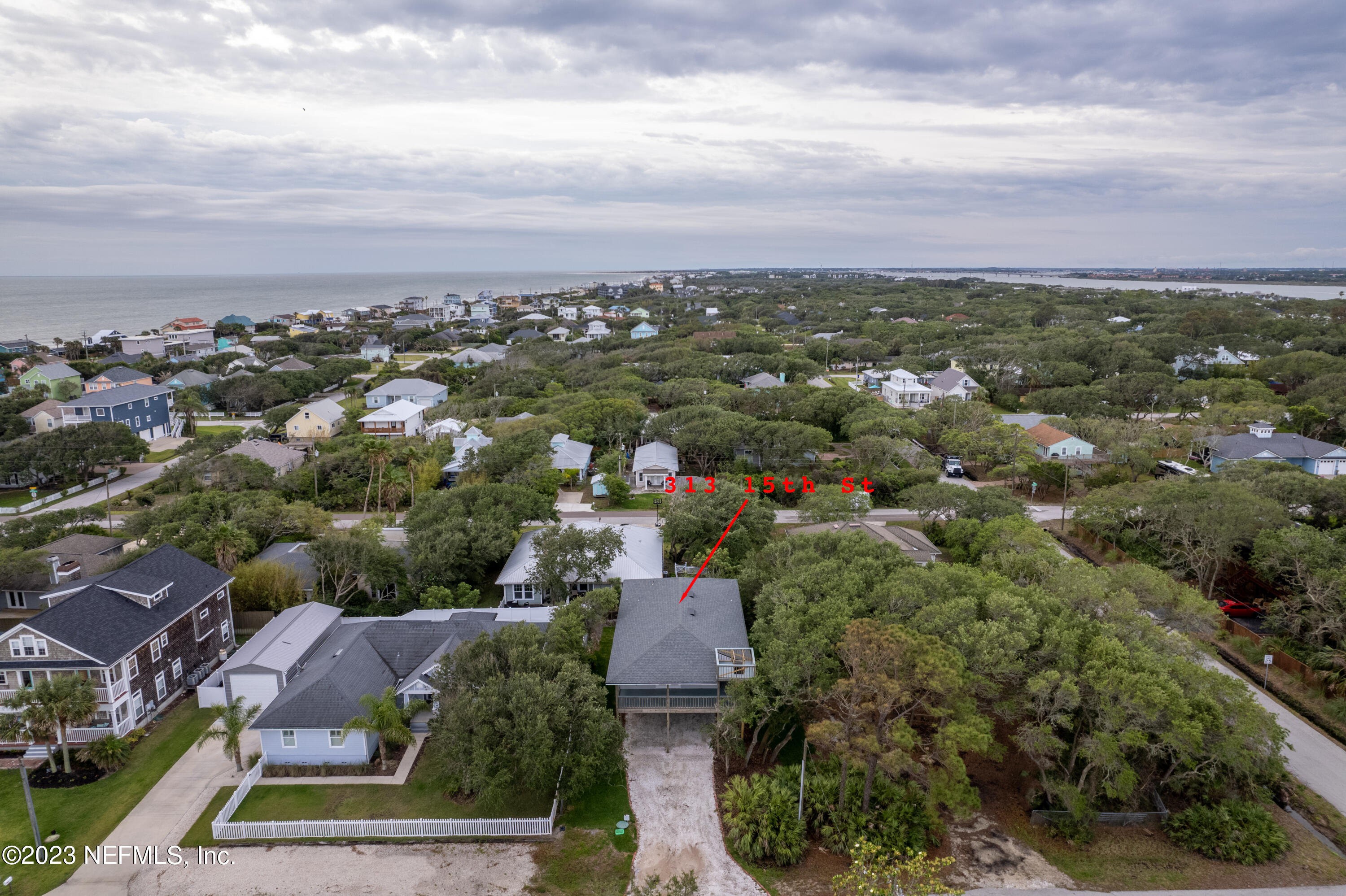 313 Fifteenth Street St. Augustine, FL 32084 - Photo 4 of 48 4