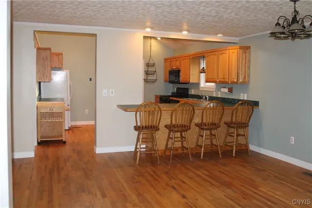 $1,950 | 202 Monroe Street, Hounsfield, NY 13685