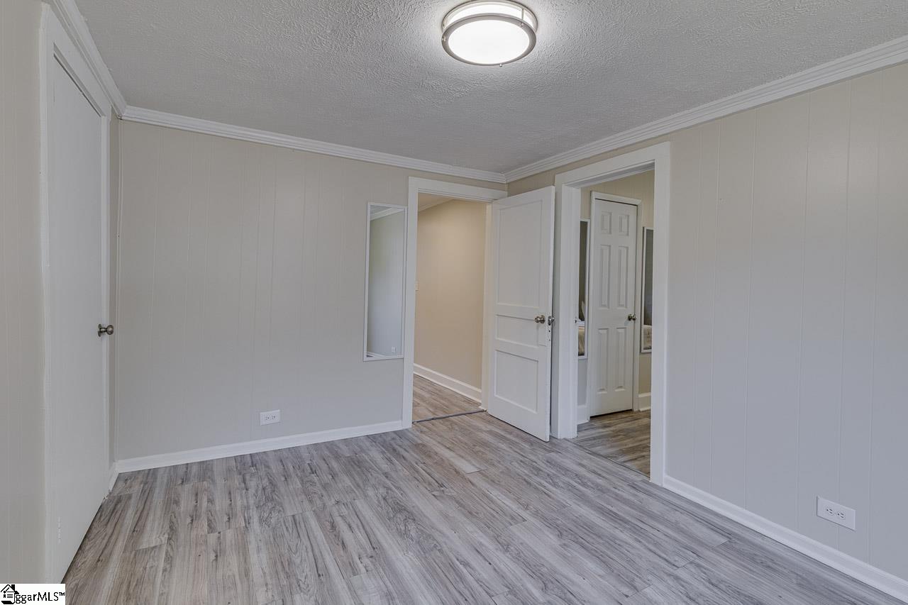 26 8th Street Greer, SC 29651 - Photo 16 of 25