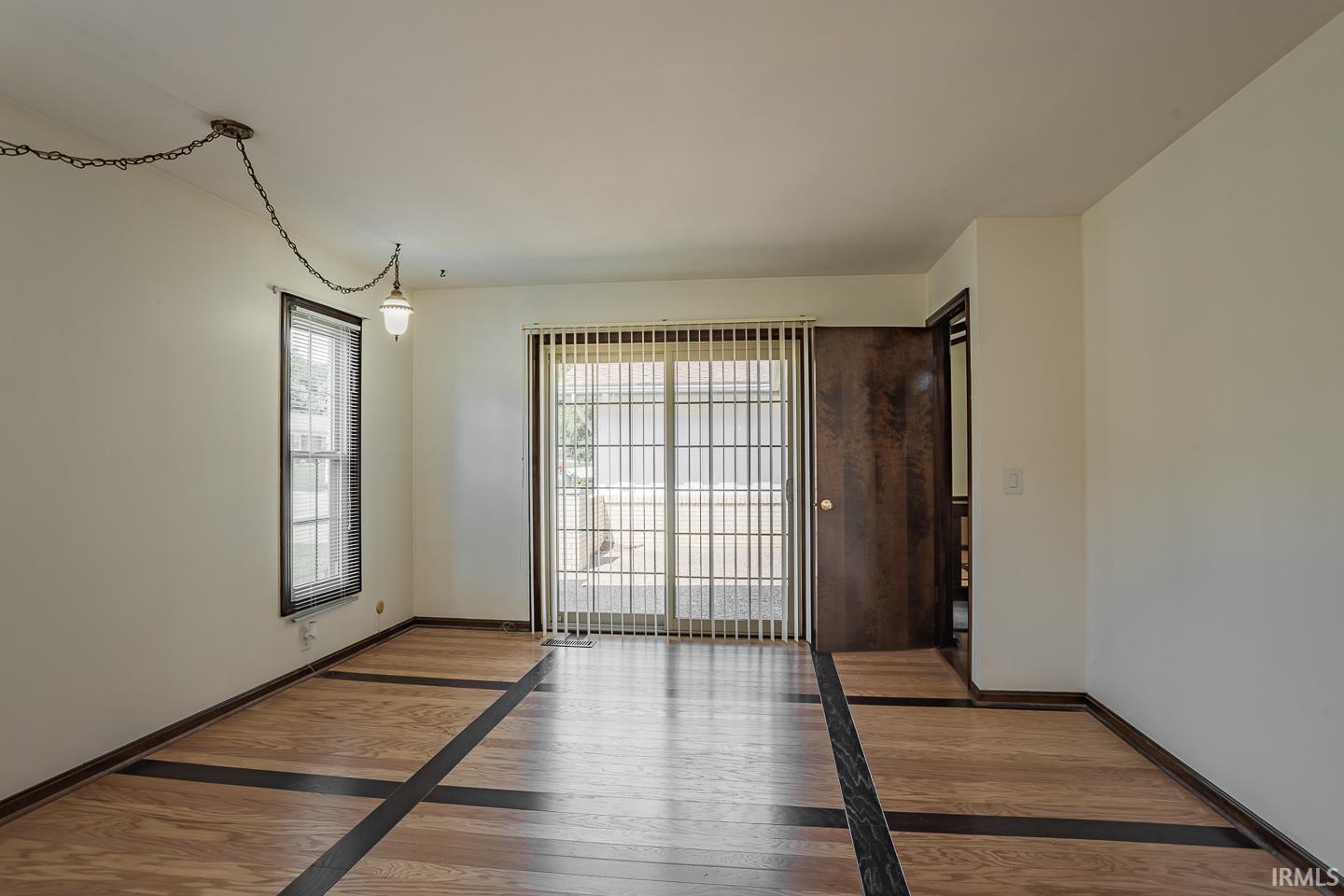 8422 Stonegate Drive Newburgh, IN 47630 - Photo 11 of 30