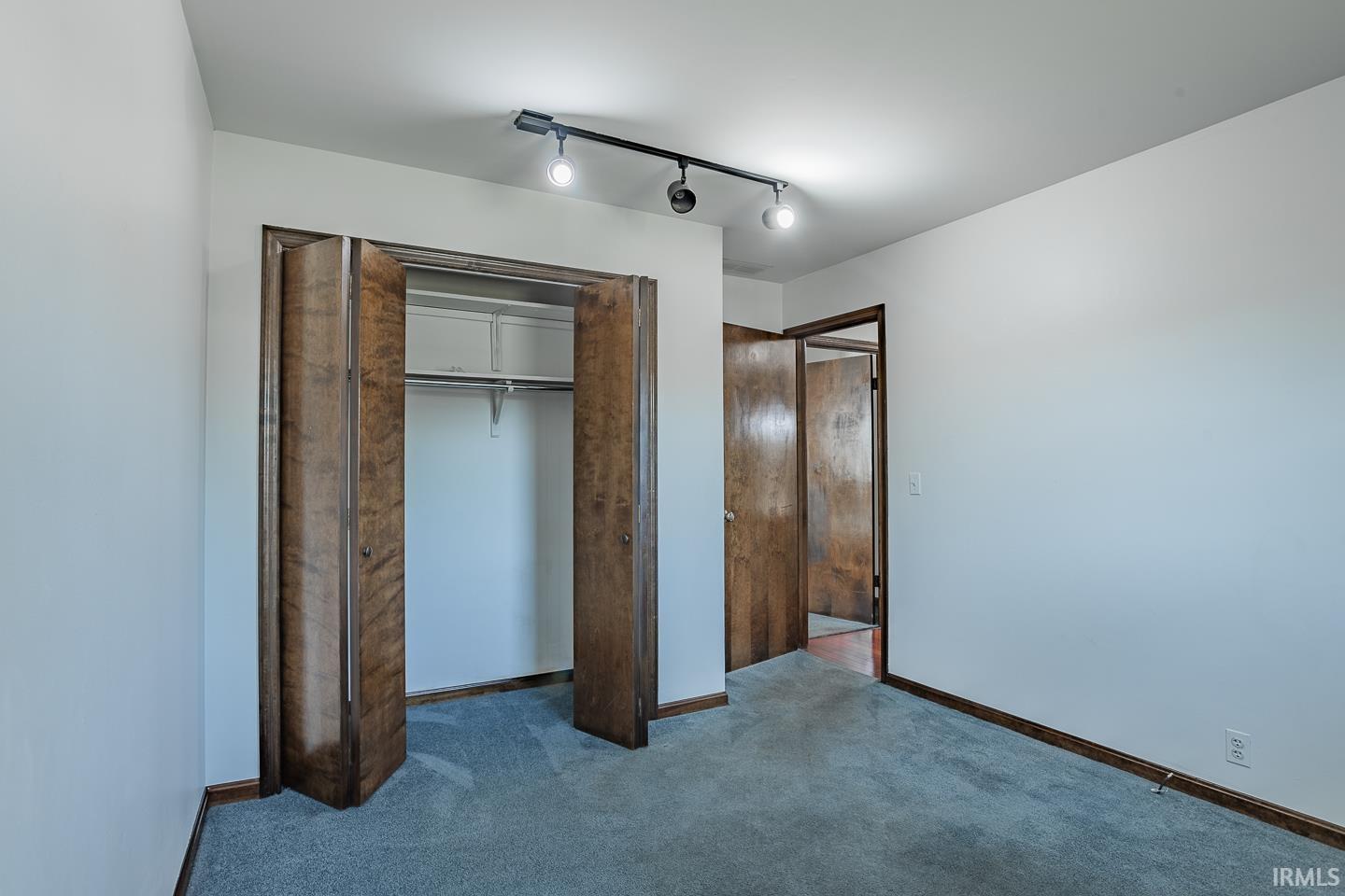 8422 Stonegate Drive Newburgh, IN 47630 - Photo 20 of 30