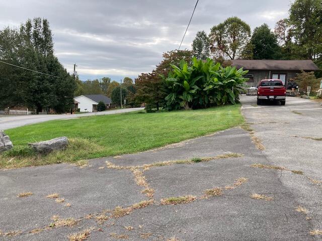 636 Chadwell Road Kingsport, TN 37660 - Photo 10 of 28 IMG_0913
