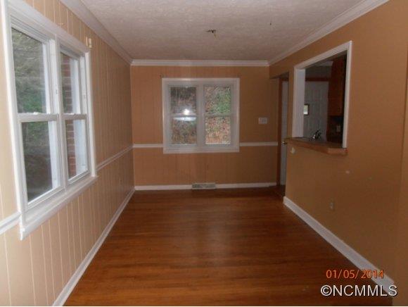 738 Gallimore Road Brevard, NC 28712 - Photo 4 of 13 Gallery Image 4
