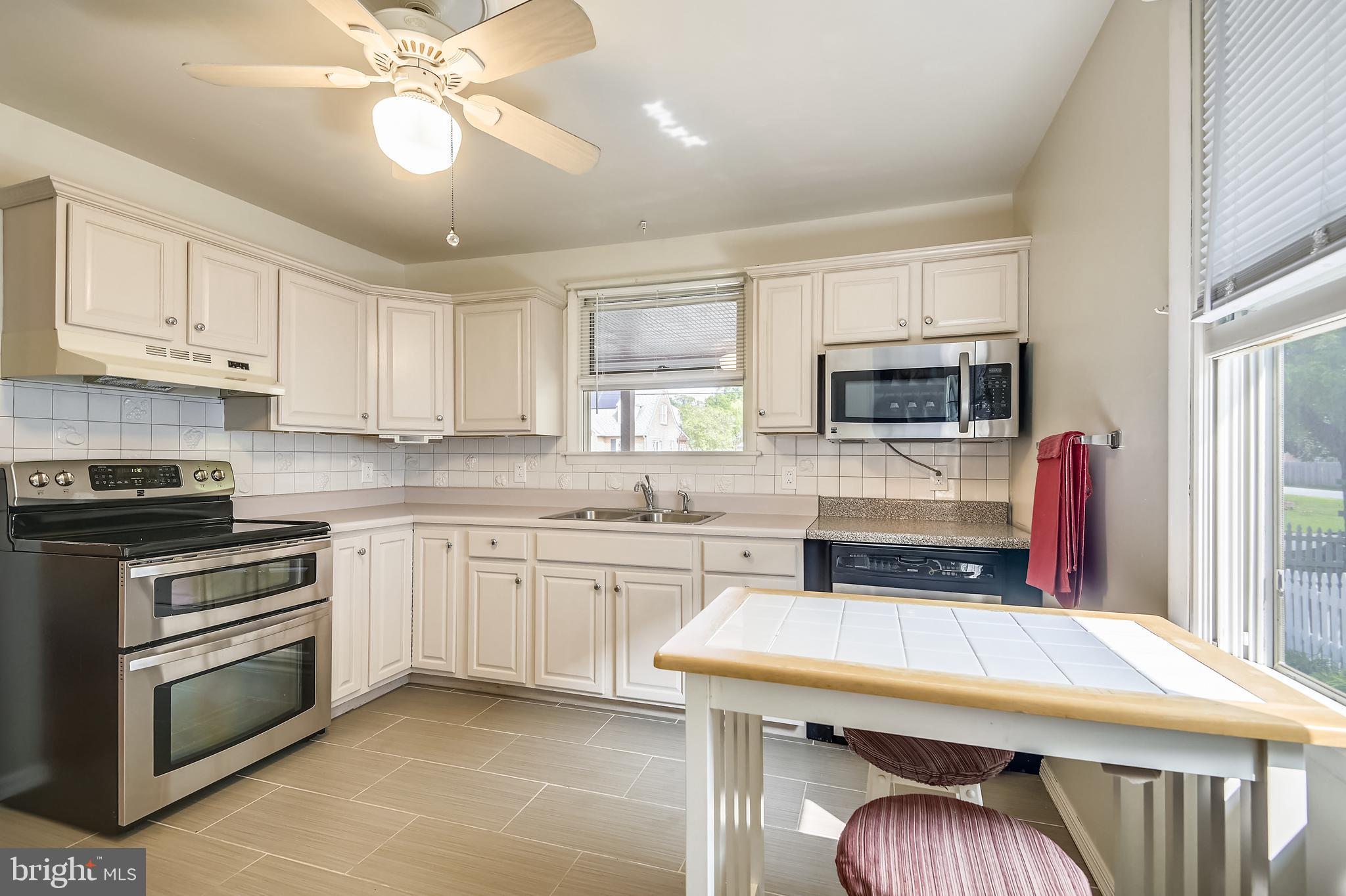 7331 Chesapeake Road Baltimore, MD 21220 - Photo 30 of 35 Kitchen