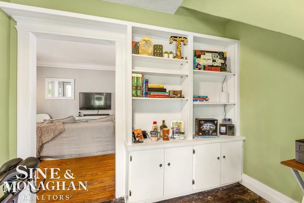 845 Neff Road Grosse Pointe, MI 48230 - Photo 14 of 36