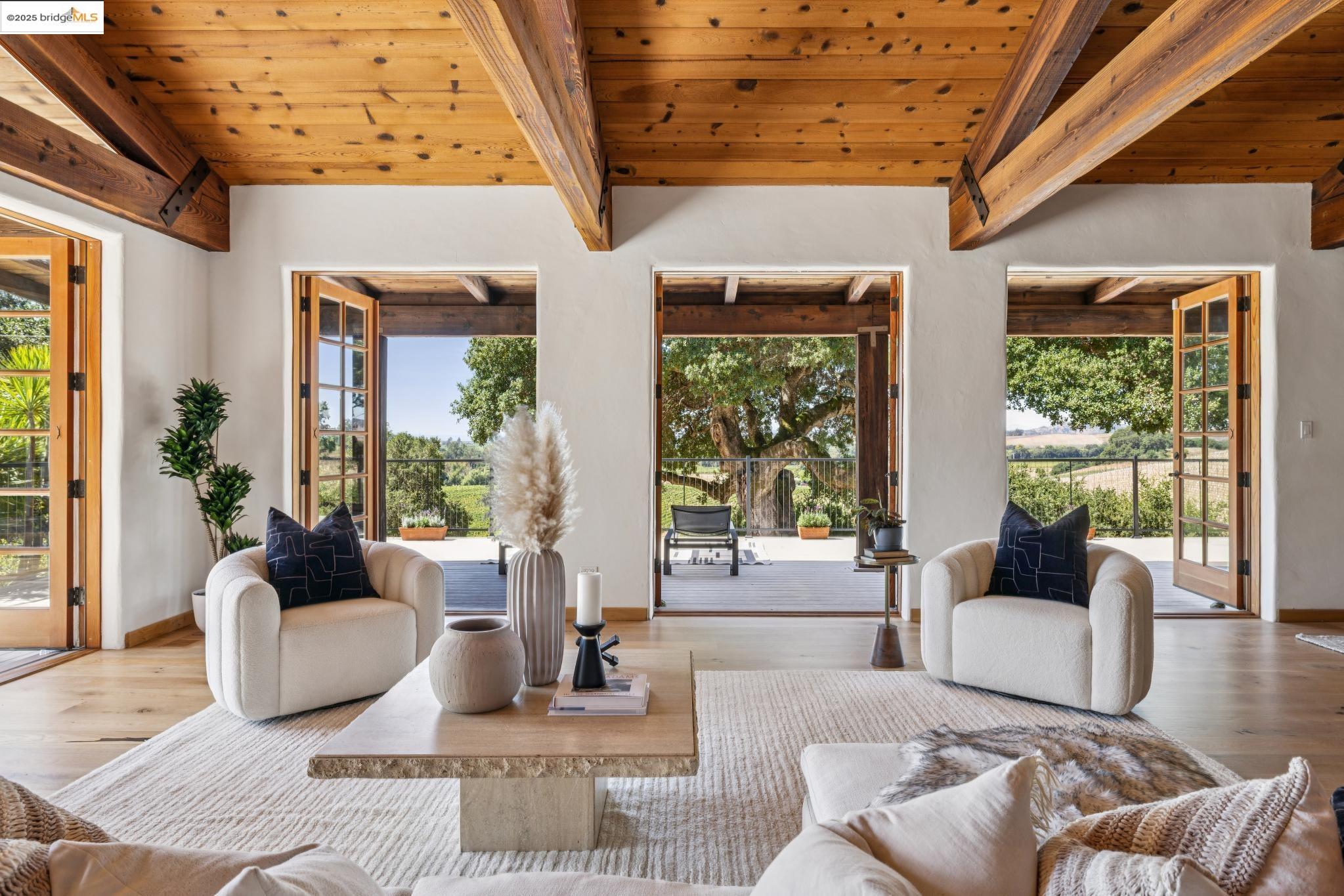 1531 Foster Road Napa, CA 94558 - Photo 11 of 57