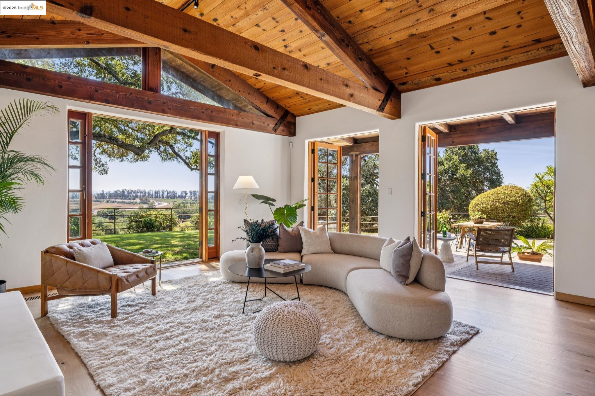 1531 Foster Road Napa, CA 94558 - Photo 25 of 57