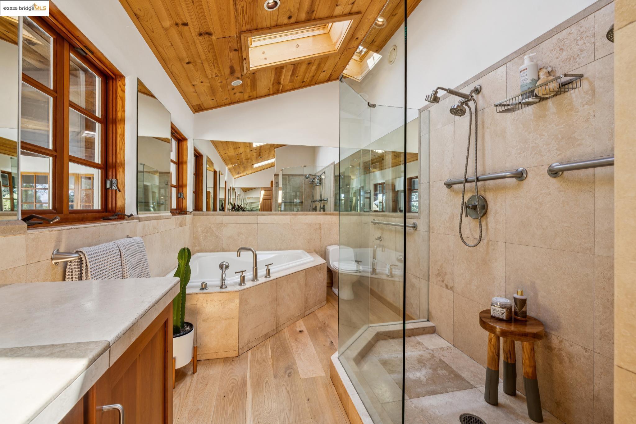 1531 Foster Road Napa, CA 94558 - Photo 36 of 57