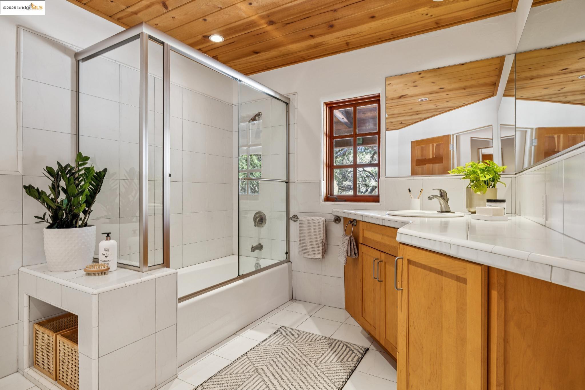 1531 Foster Road Napa, CA 94558 - Photo 39 of 57