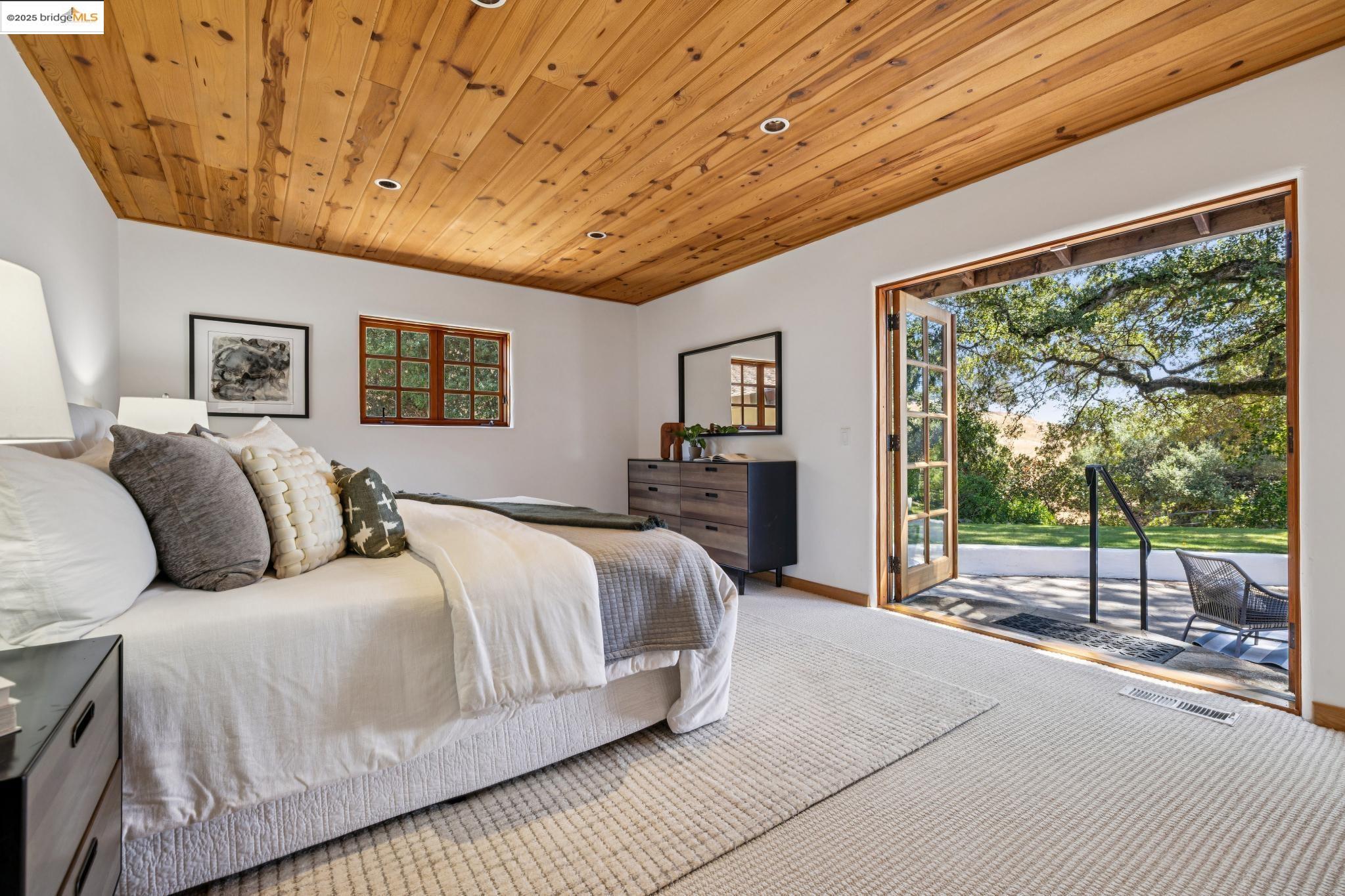 1531 Foster Road Napa, CA 94558 - Photo 41 of 57