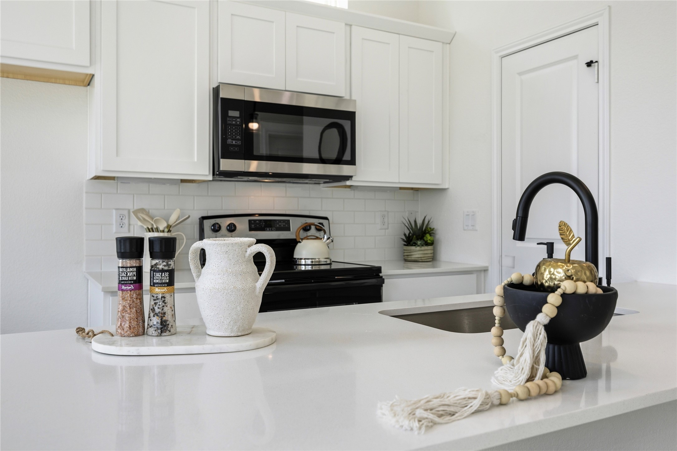 4713 Mallow Street, Unit A/B Houston, TX 77033 - Photo 10 of 25