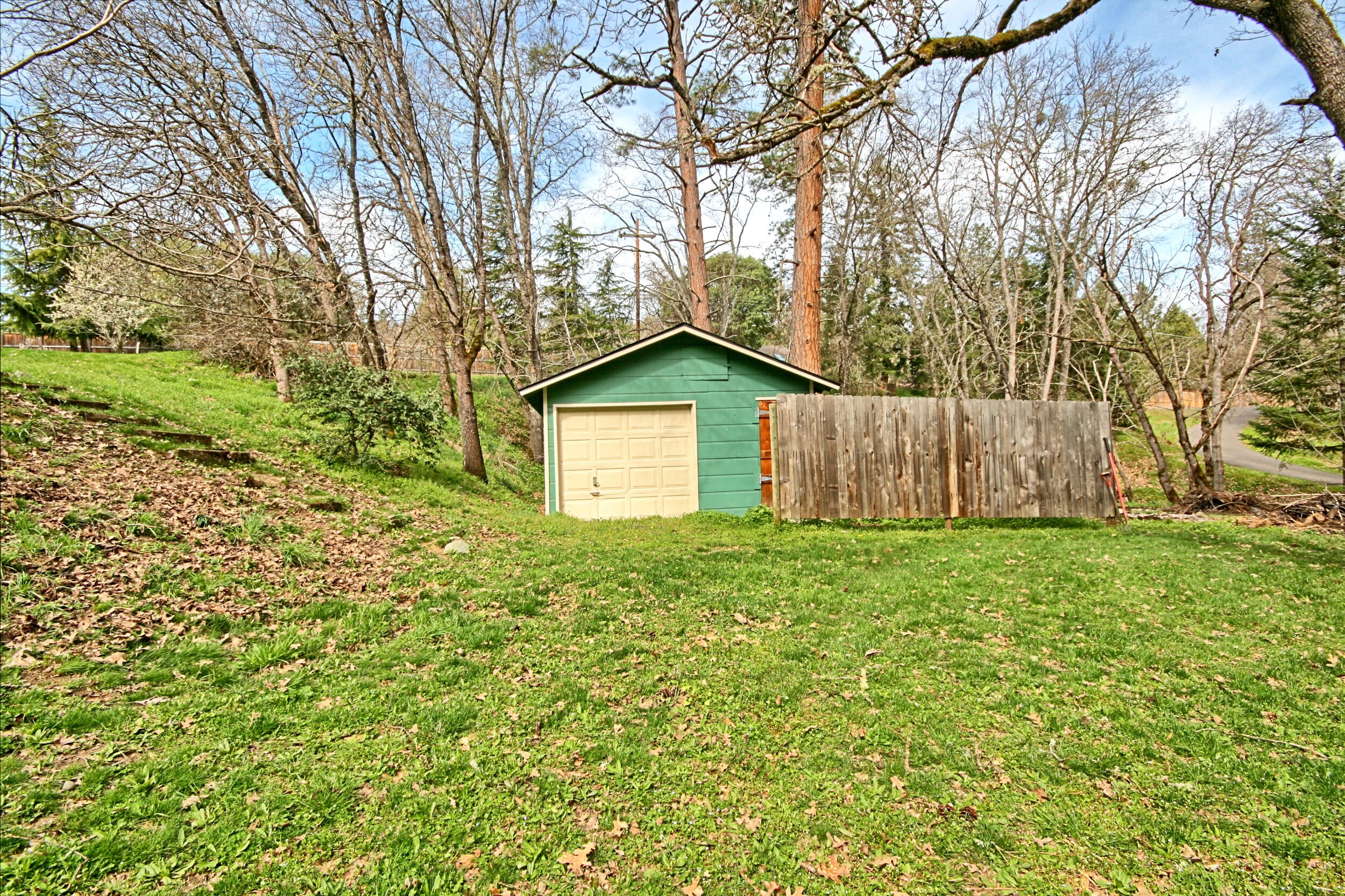 5355 Coleman Creek Road Medford, OR 97501 - Photo 69 of 76 lower outbuilding