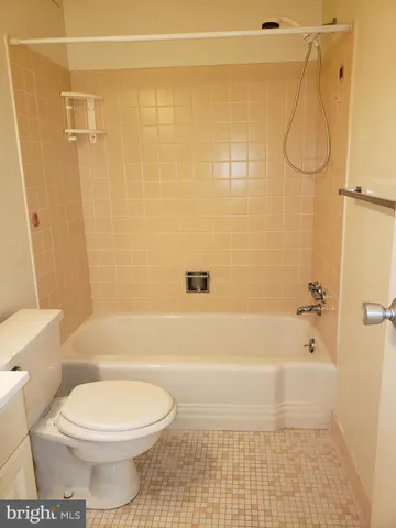$1,350 | 130 Slade, Unit 511, Pikesville, MD 21208