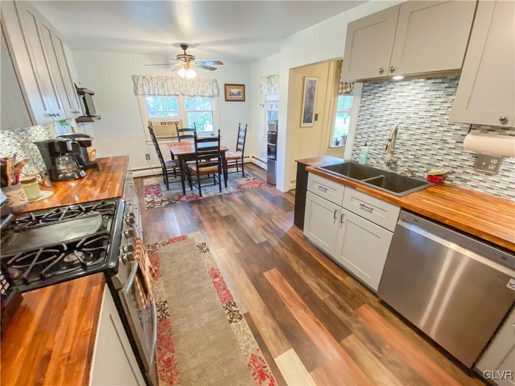 8220 Interchange Road Lehighton, PA 18235 - Photo 12 of 30 Gallery Image 12