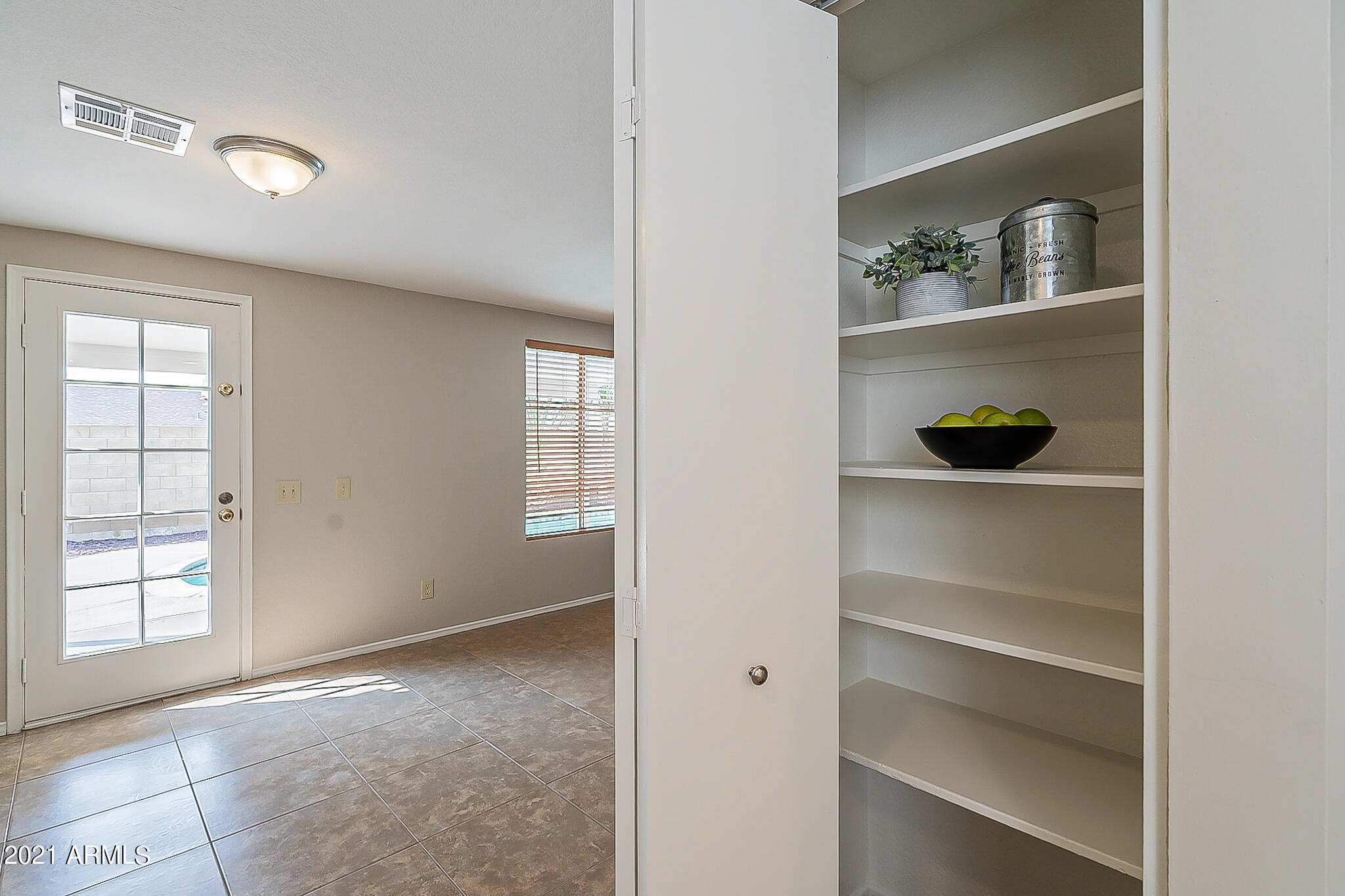 1525 West El Alba Way Chandler, AZ 85224 - Photo 11 of 35 El Alba-16