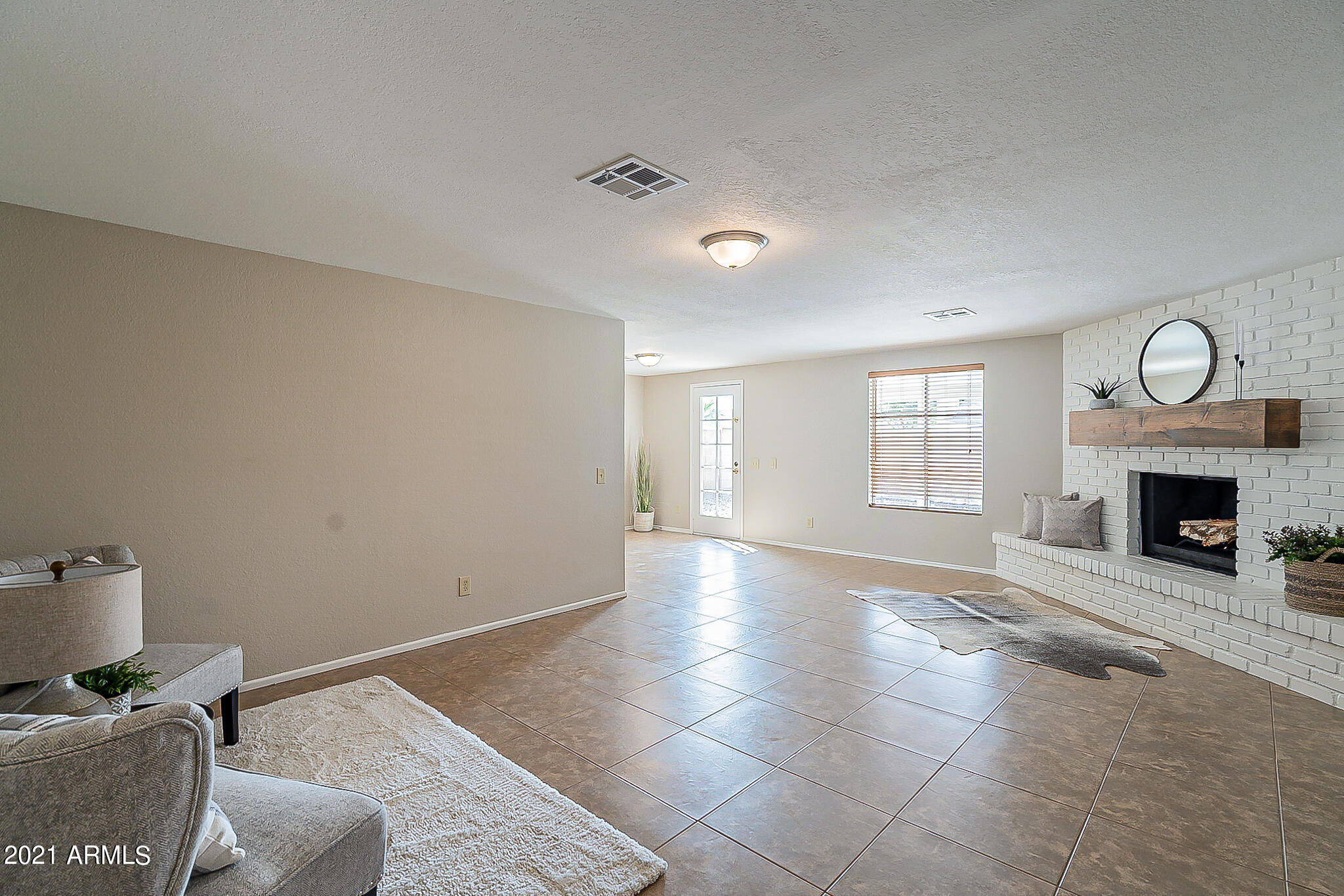 1525 West El Alba Way Chandler, AZ 85224 - Photo 5 of 35 El Alba-5