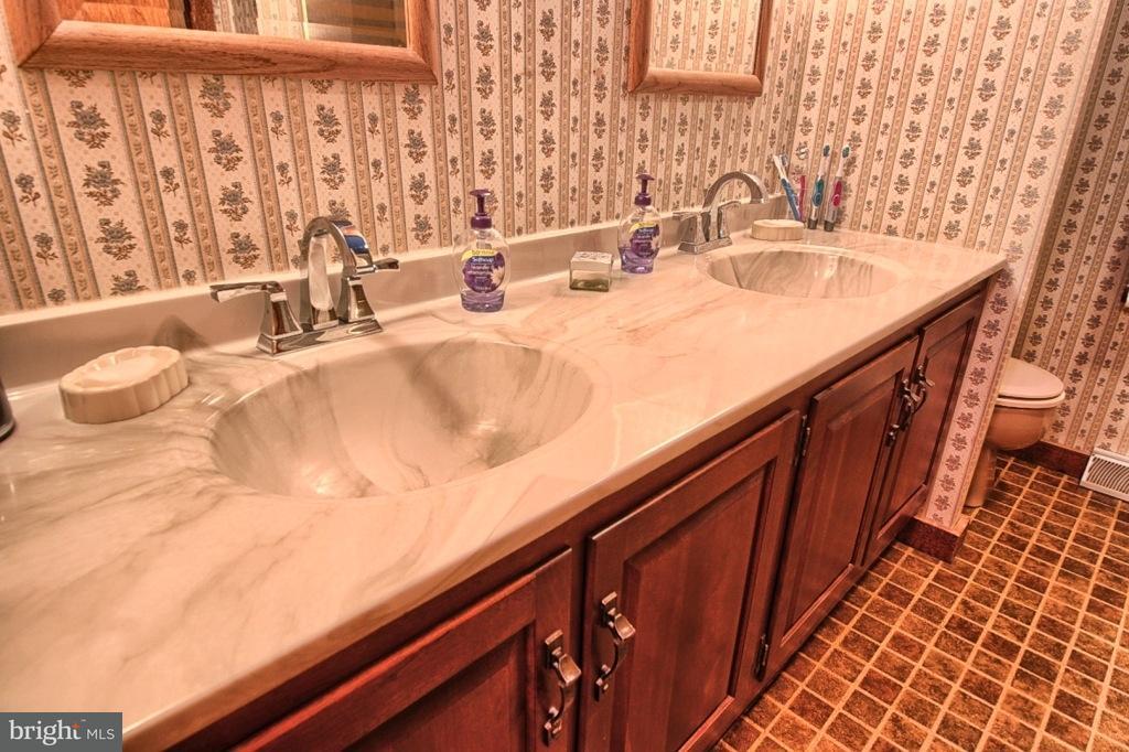 44 Quarry Road Quarryville, PA 17566 - Photo 12 of 33 Gallery Image 12