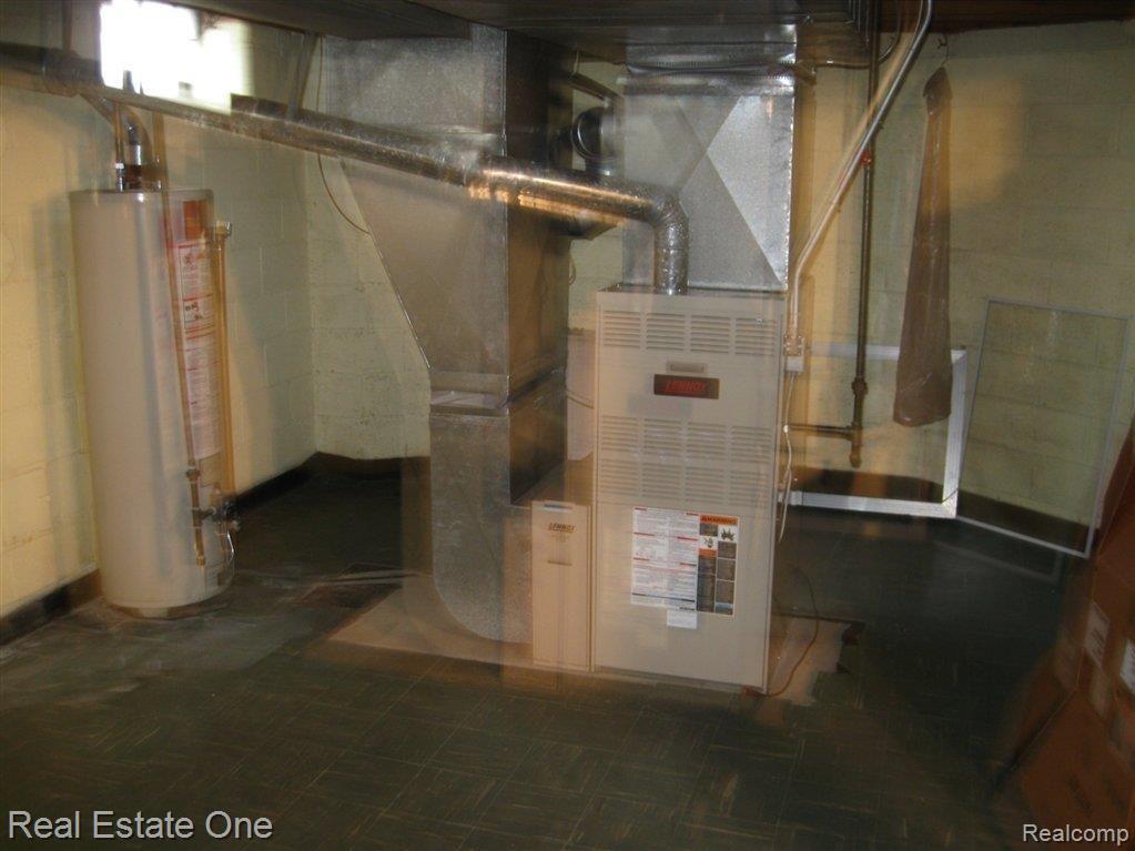 2603 Trafford Road Royal Oak, MI 48073 - Photo 14 of 20 Furnace