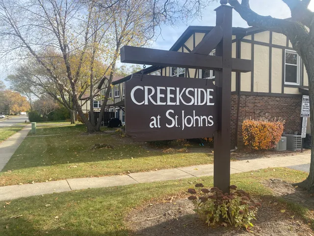 $169,900 | 404 St Johns Road, Unit C, Woodstock, IL 60098