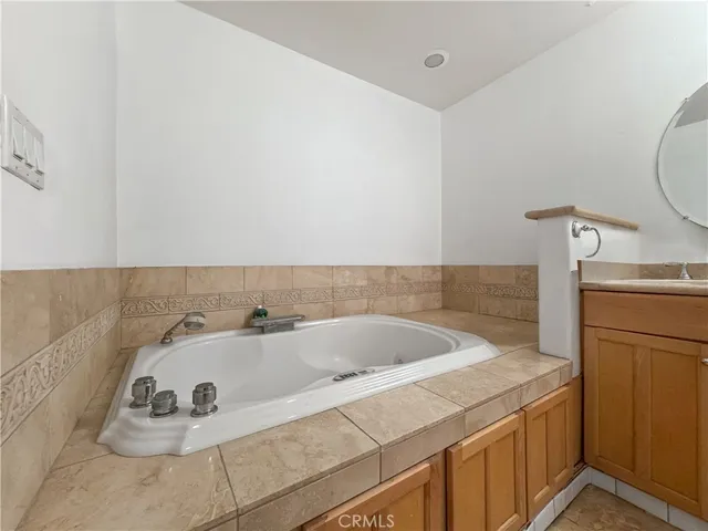 $1,400,000 | 15332 Shasta Lane, Huntington Beach, CA 92647