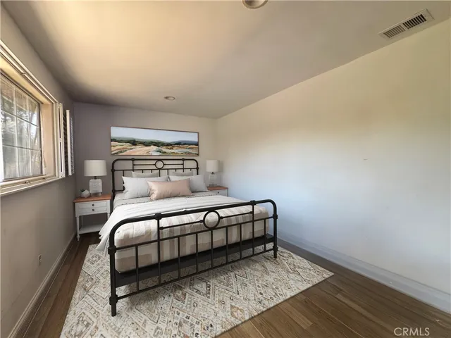 $1,400,000 | 15332 Shasta Lane, Huntington Beach, CA 92647