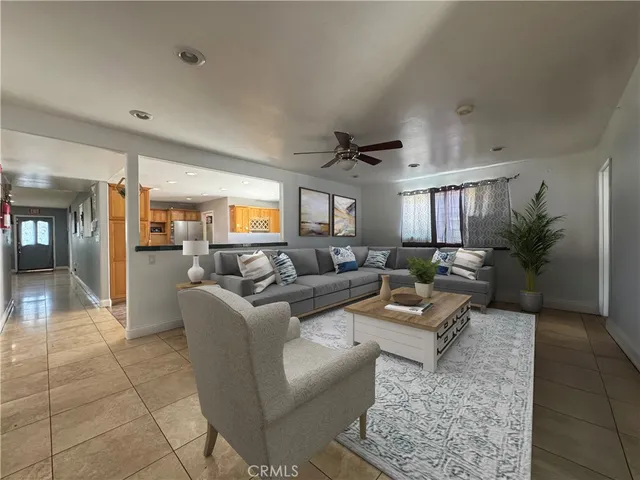 $1,400,000 | 15332 Shasta Lane, Huntington Beach, CA 92647