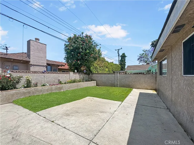 $1,400,000 | 15332 Shasta Lane, Huntington Beach, CA 92647