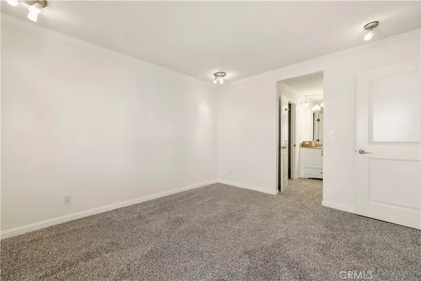 $365,000 | 18193 Sundowner Way, Unit 815, Canyon Country, CA 91387