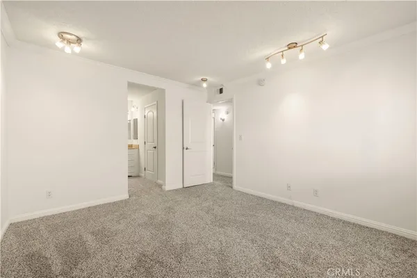 $365,000 | 18193 Sundowner Way, Unit 815, Canyon Country, CA 91387