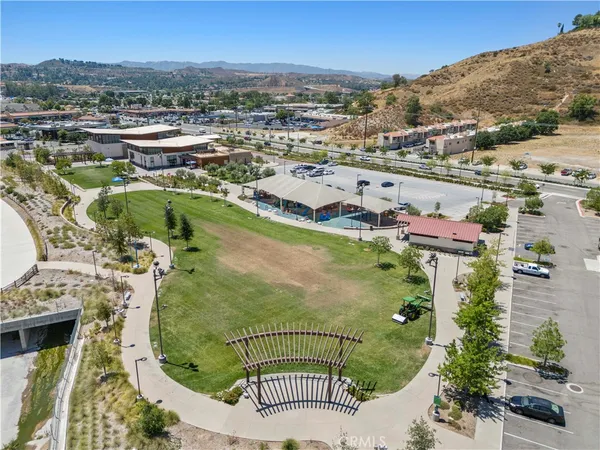 $365,000 | 18193 Sundowner Way, Unit 815, Canyon Country, CA 91387