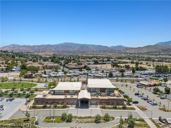 $365,000 | 18193 Sundowner Way, Unit 815, Canyon Country, CA 91387