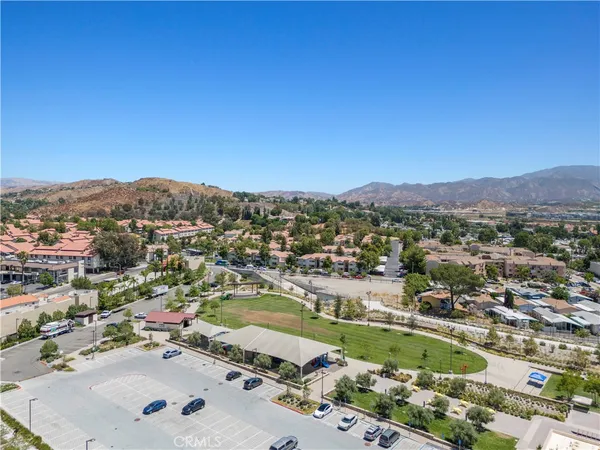 $365,000 | 18193 Sundowner Way, Unit 815, Canyon Country, CA 91387