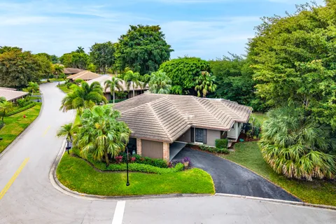 $445,000 | 609 Cypress Key Drive, Atlantis, FL 33462