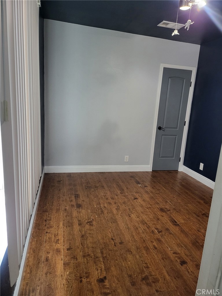 4815 Jurupa Avenue Riverside, CA 92504 - Photo 8 of 20