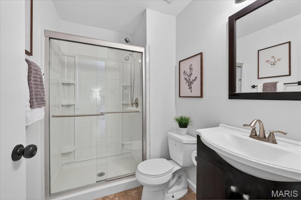 899 Parma Drive Ballwin, MO 63021 - Photo 17 of 37