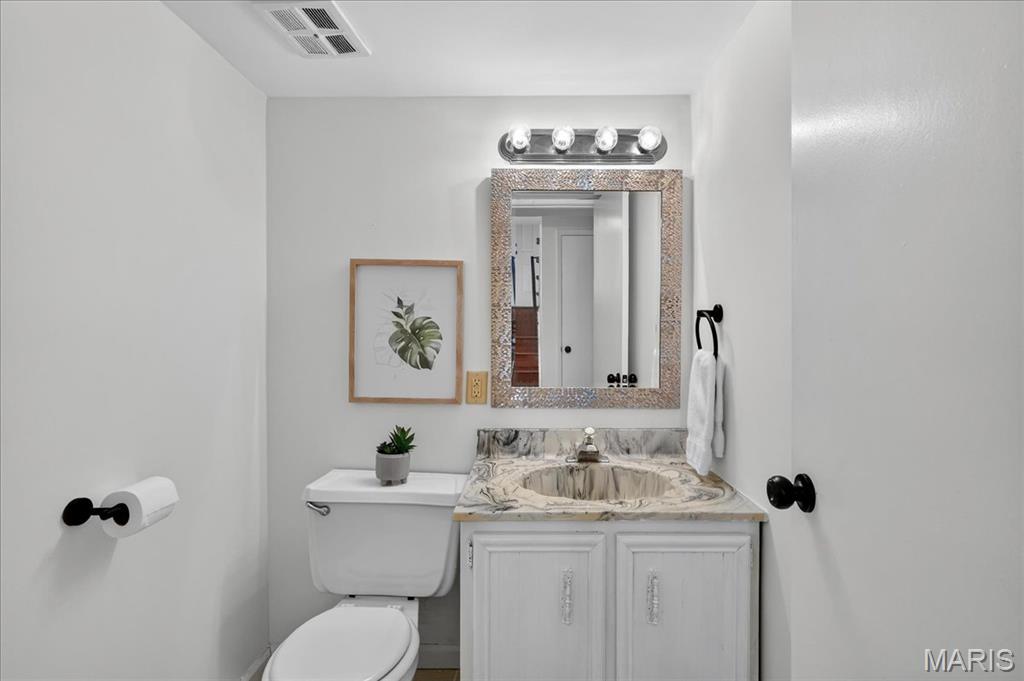 899 Parma Drive Ballwin, MO 63021 - Photo 31 of 37