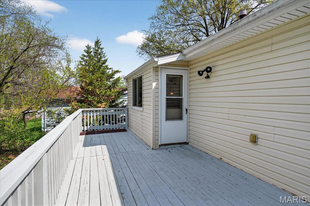 899 Parma Drive Ballwin, MO 63021 - Photo 33 of 37