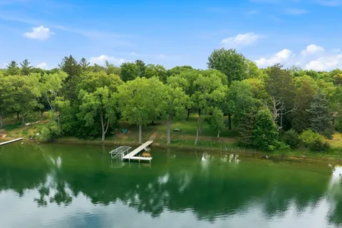 $3,200,000 | 1031 North Genesee Woods Drive, Summit, WI 53066