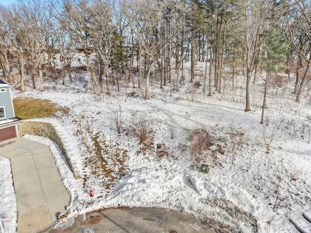 $134,900 | 6104 Davenport Drive, Madison, WI 53711