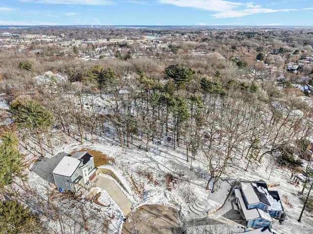 $134,900 | 6104 Davenport Drive, Madison, WI 53711