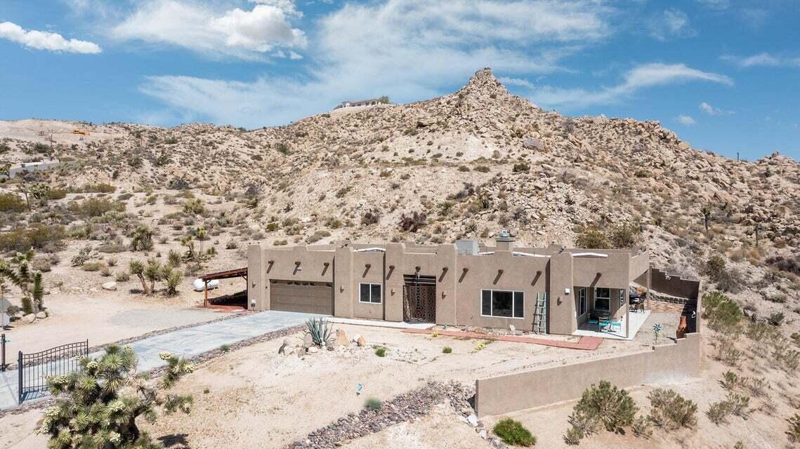 57258 Buena Suerte Road Yucca Valley, CA 92284 - Photo 1 of 54 20230117232417122216000000-o
