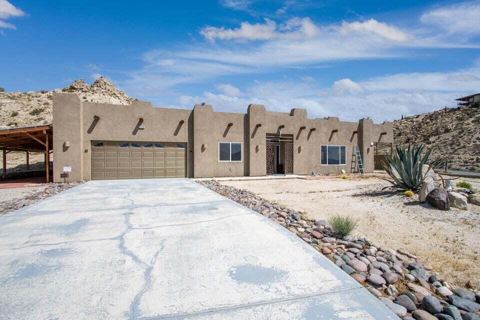 57258 Buena Suerte Road Yucca Valley, CA 92284 - Photo 6 of 54 20230117232241200738000000-o